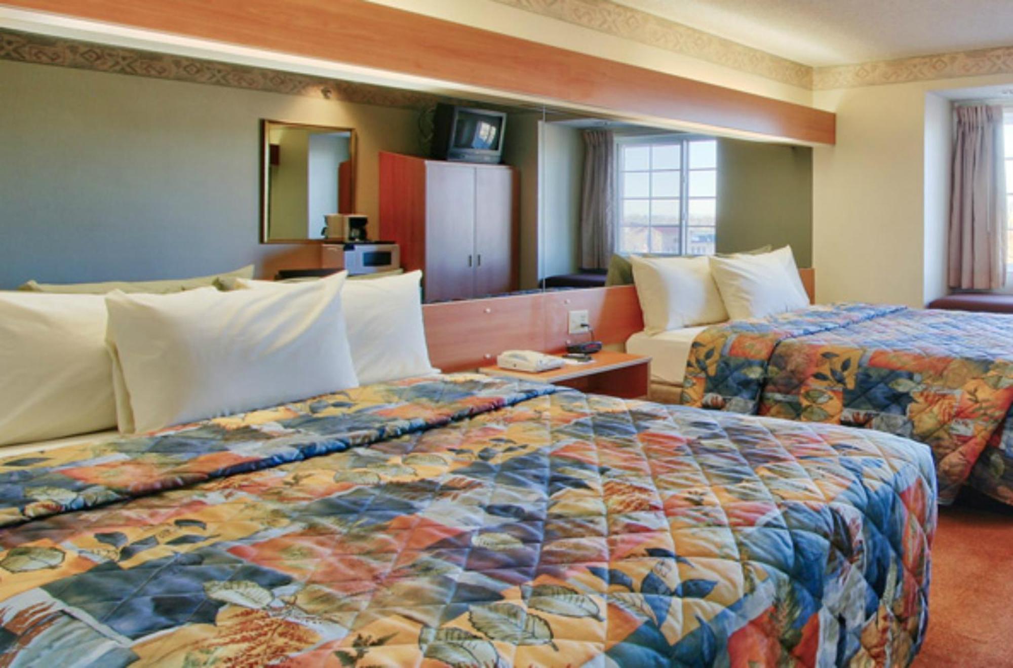 Western Skies Inn & Suites Los Lunas 外观 照片