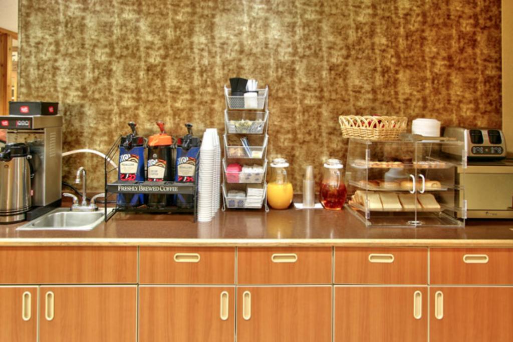 Western Skies Inn & Suites Los Lunas 外观 照片