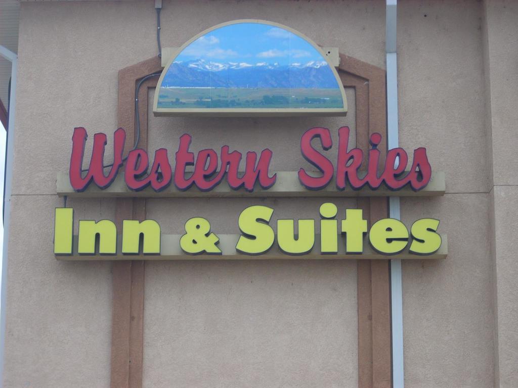 Western Skies Inn & Suites Los Lunas 外观 照片
