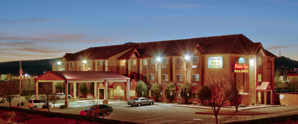 Western Skies Inn & Suites Los Lunas 外观 照片